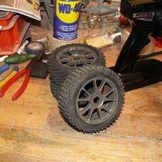 Buggy kyosho inferno7,5 SOLGT!!