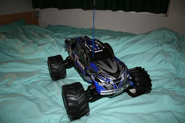Truck Traxxas E-maxx ultimate billede 1
