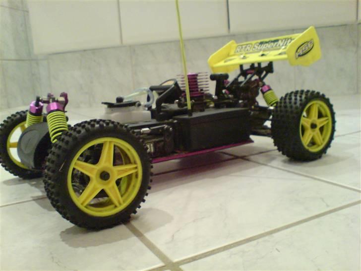 Bil Atomic Warhead 4WD Nitro  billede 2