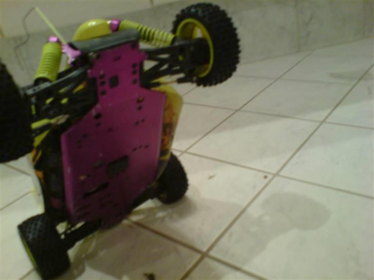 Bil Atomic Warhead 4WD Nitro  billede 8