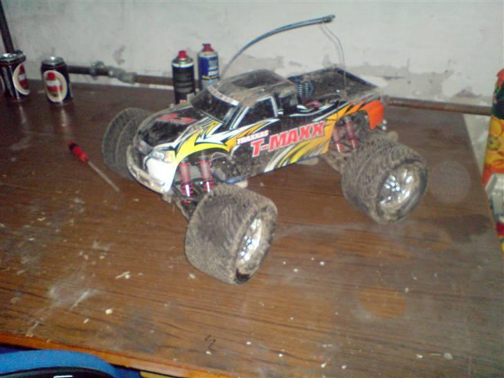 Bil Traxxas T-maxx 3.3 billede 2
