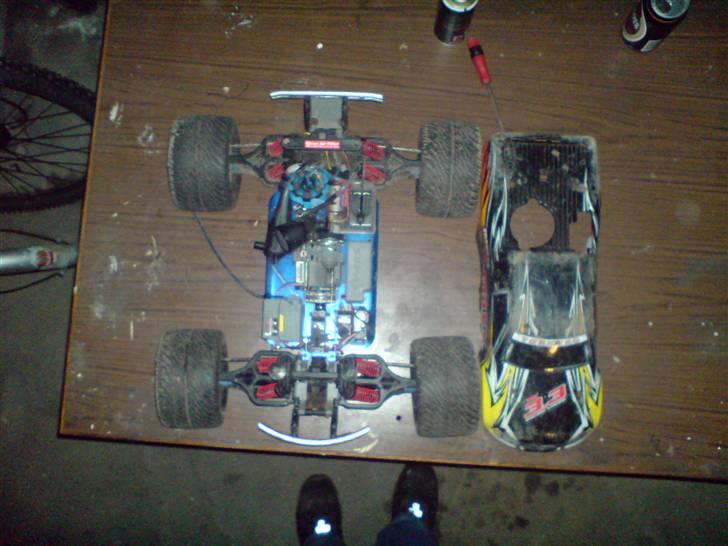 Bil Traxxas T-maxx 3.3 billede 9
