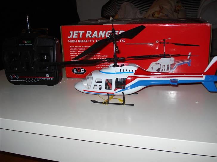 Helikopter Evo Jet Ranger *SOLGT* billede 3