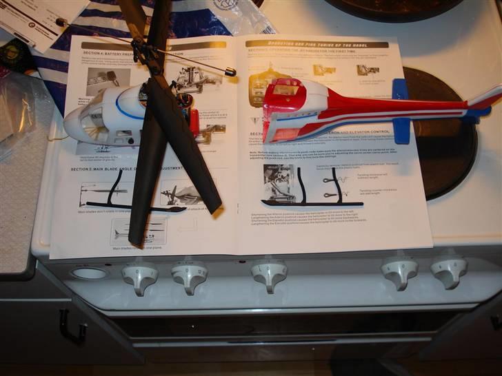 Helikopter Evo Jet Ranger *SOLGT* billede 8