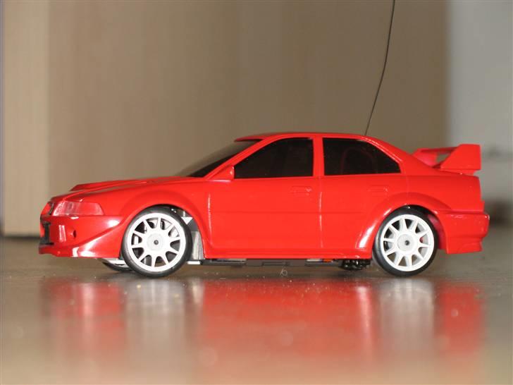 Bil MINI-Z 1:28 (solgt) billede 2