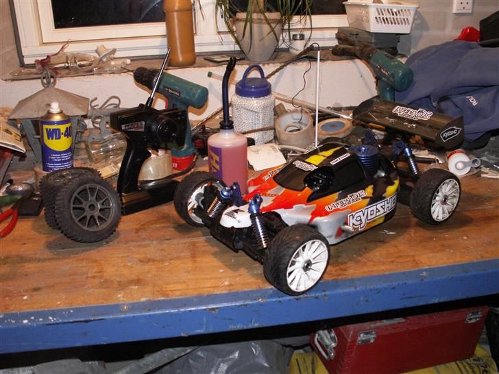 Buggy kyosho inferno7,5 SOLGT!! billede 1