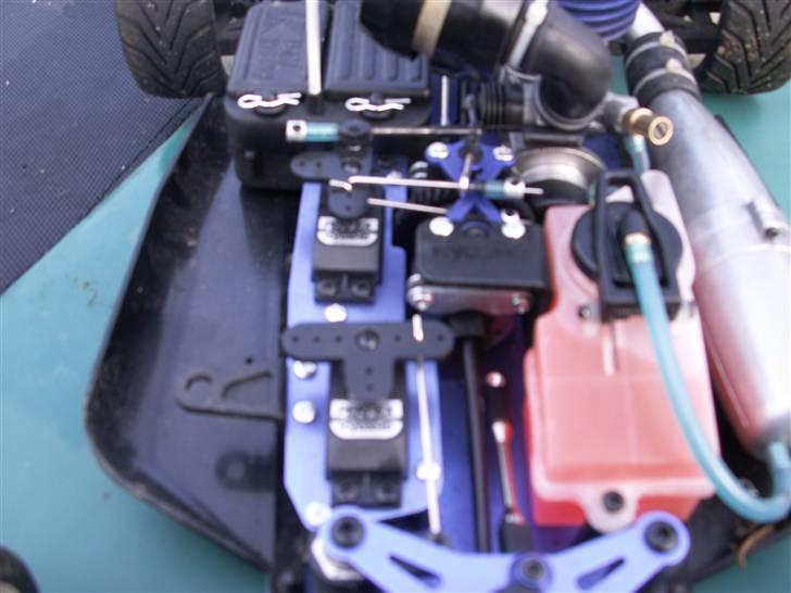 Buggy kyosho inferno7,5 SOLGT!! billede 6