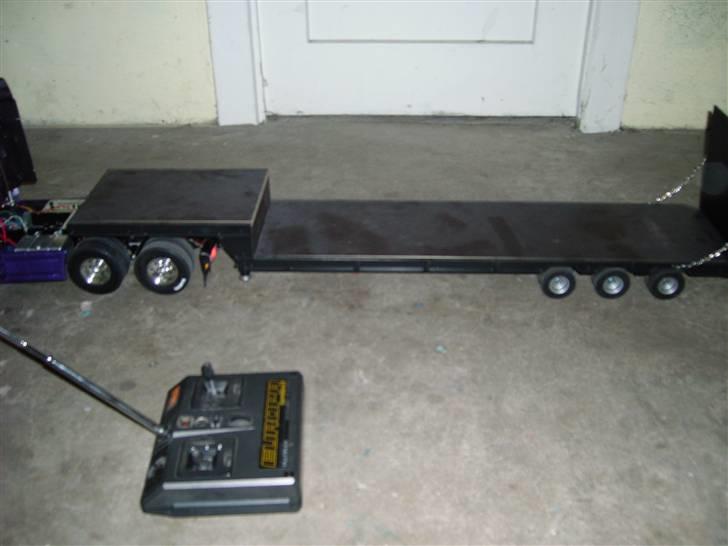 Lastbiler scania R620 V8 - her er den blokvogn den skal trække  billede 3