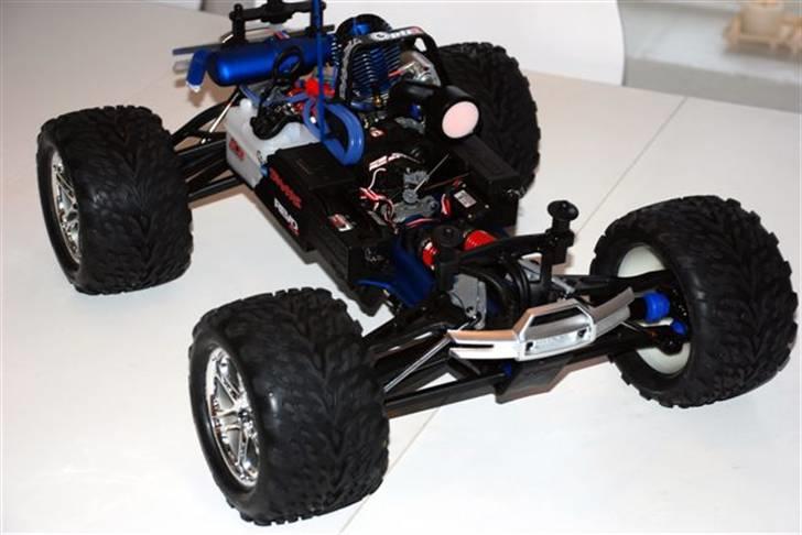 Truck revo billede 16