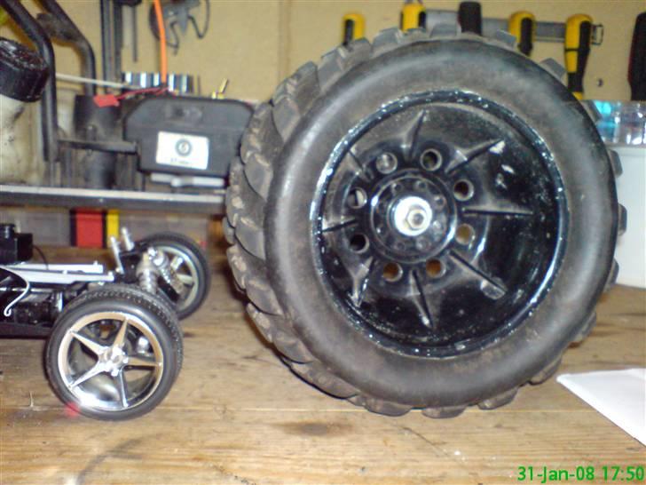 Truck max 18xxl   #SOLGT# - 1:18 vs. 1:6 billede 9