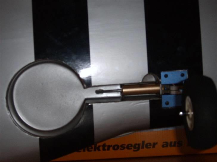 Fly P-51D MUSTANG. Solgt. billede 9