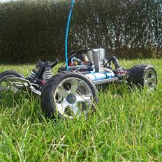 Truck Traxxas Jato 3.3