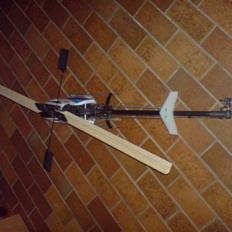 Helikopter kyosho kaliber 30 SOLGT