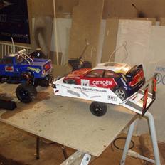 Off-Roader traxxas nitro stampede