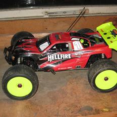 Bil HPI Hellfire **SOLGT**