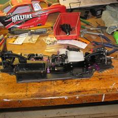 Bil HPI Hellfire **SOLGT**