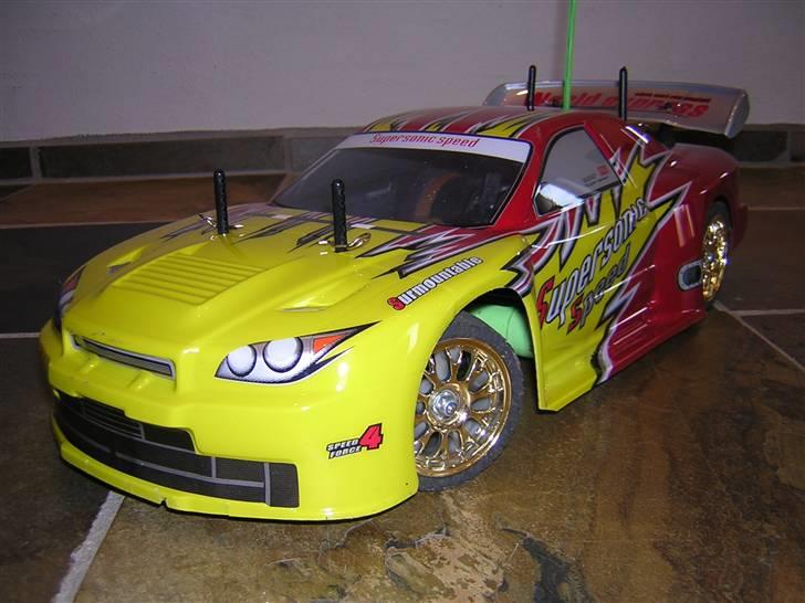 Bil HBX Skyline - Her er den med mit skyline karosseri billede 1