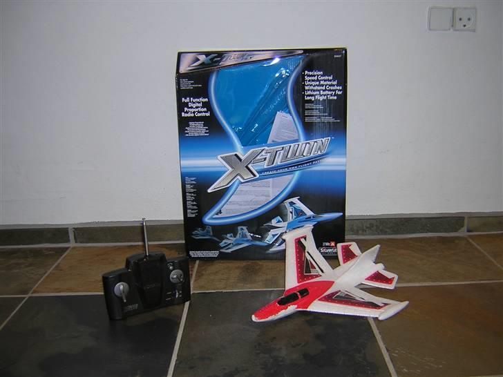 Fly Silverlit X-Twin jet billede 1