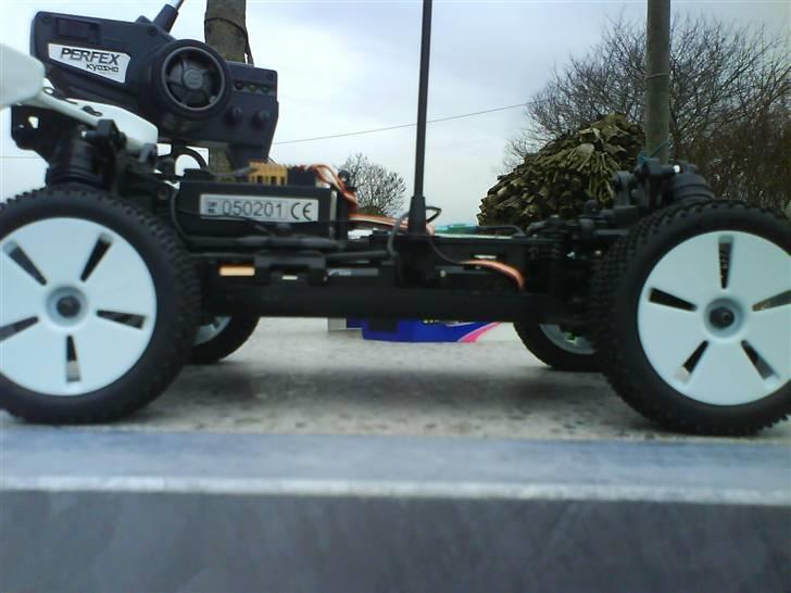 Buggy Kyosho Mini Inferno billede 10