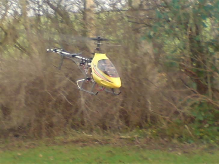 Helikopter falcon 3D billede 1