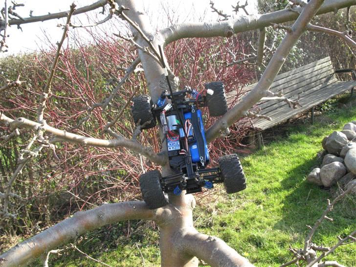 Bil RC18MT standard - og nu skal vi op og kladre billede 4