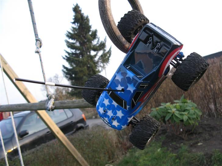 Bil RC18MT standard billede 14