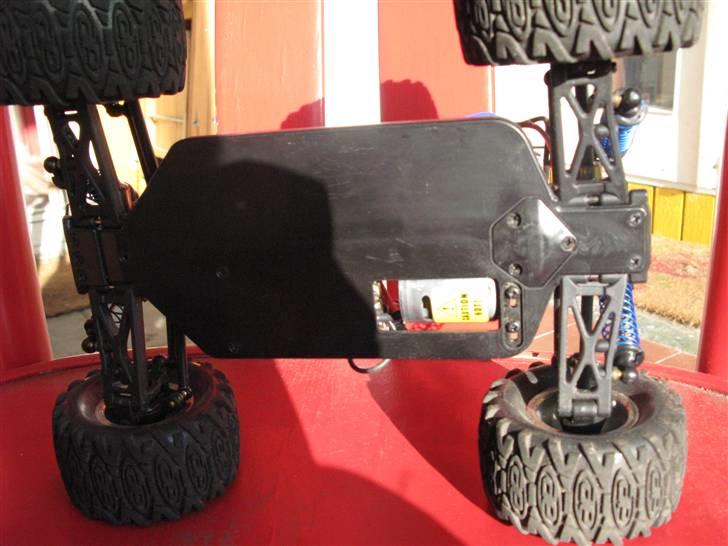 Bil RC18MT standard billede 18