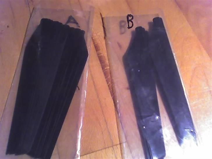 Helikopter Robins 22 E-sky - EN MASSE blade (både A og B) billede 5