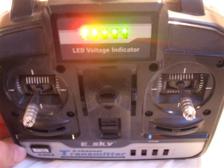 Helikopter Robins 22 E-sky - Kontroler billede 7