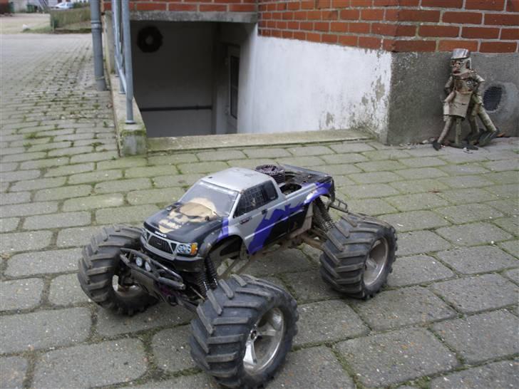 Truck hpi savage (SOLGT) billede 1