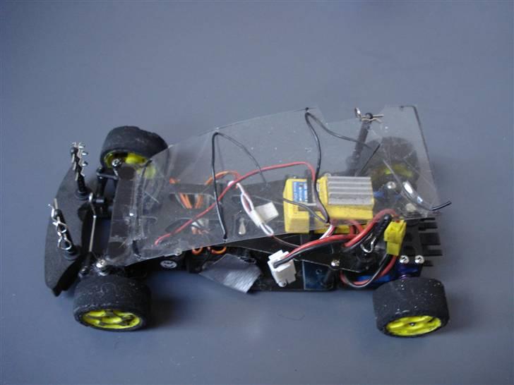 Bil 1/18 Subaru RTR  billede 2