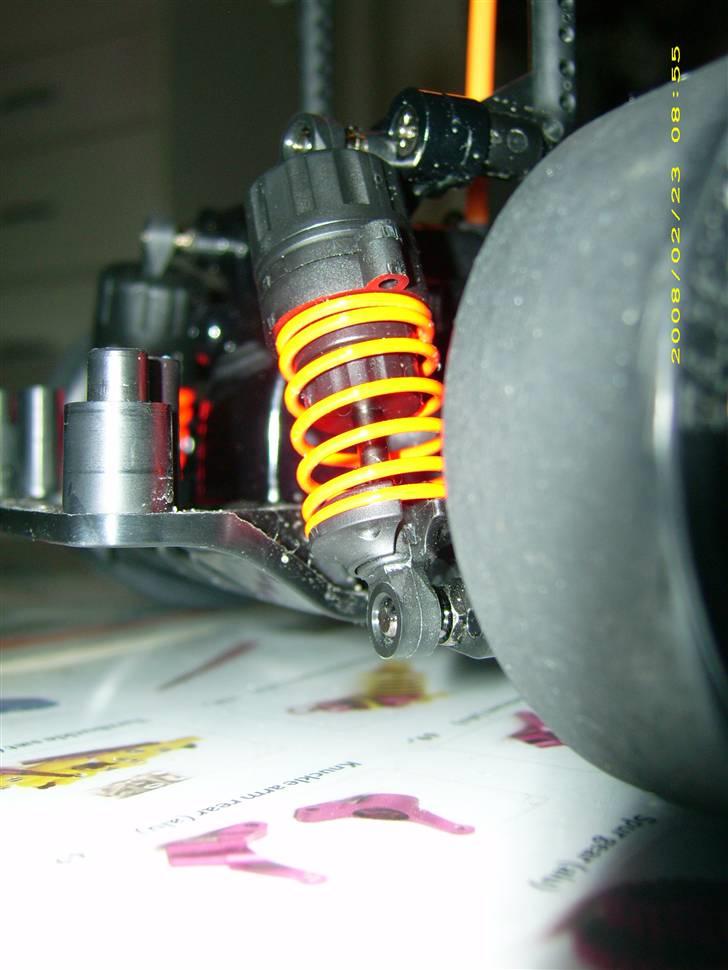 Bil TT-01D - fjedre billede 13