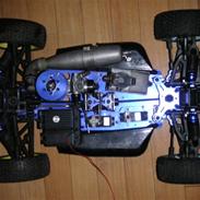 Buggy Kyosho Inferno 7.5 sports