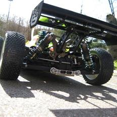 Buggy Team Losi 8IGHT pro solgt