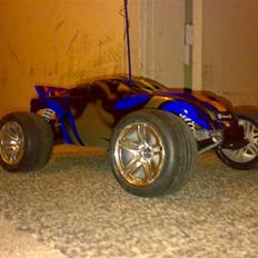 Bil Traxas Nitro Rustler*RIP*