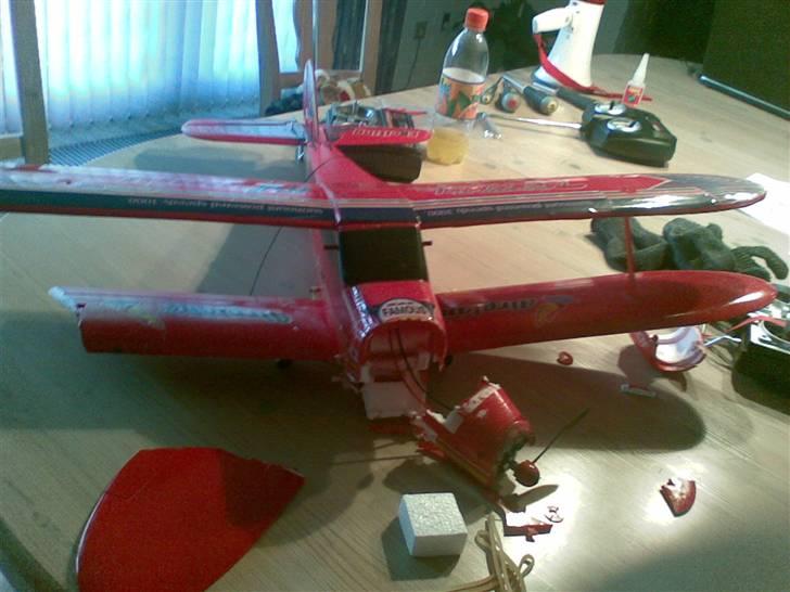 Fly Doppeldecker 360°Looping - efter anden flyve tur..den flyver godt men er svær at lande billede 4