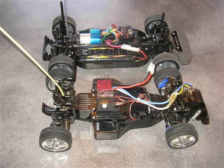 Bil Tamiya  TT-01-solgt billede 12