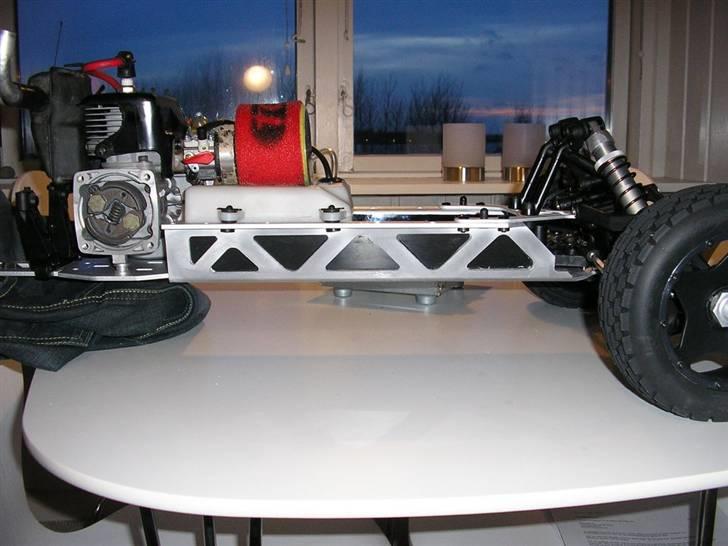 Buggy HPI 5B  - sort side og rå alu.på min baja billede 9