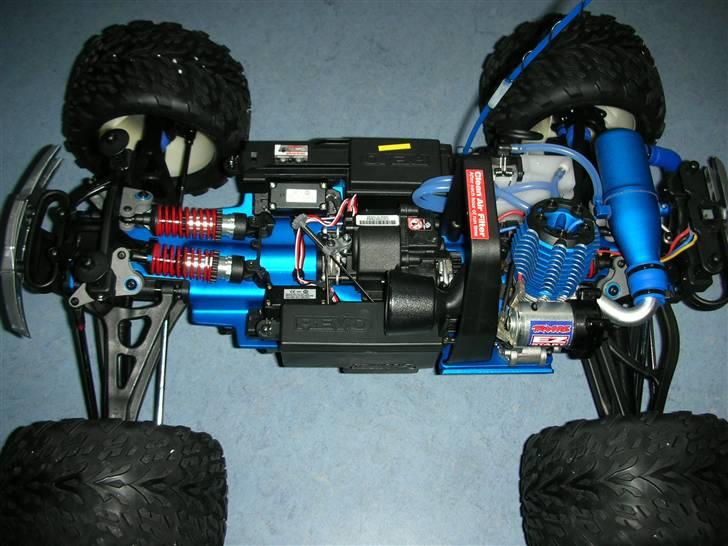 Off-Roader Traxxas Revo 3,3 - Jamen den er så yndig billede 2