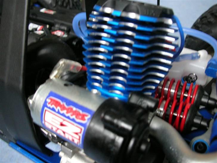 Off-Roader Traxxas Revo 3,3 billede 4