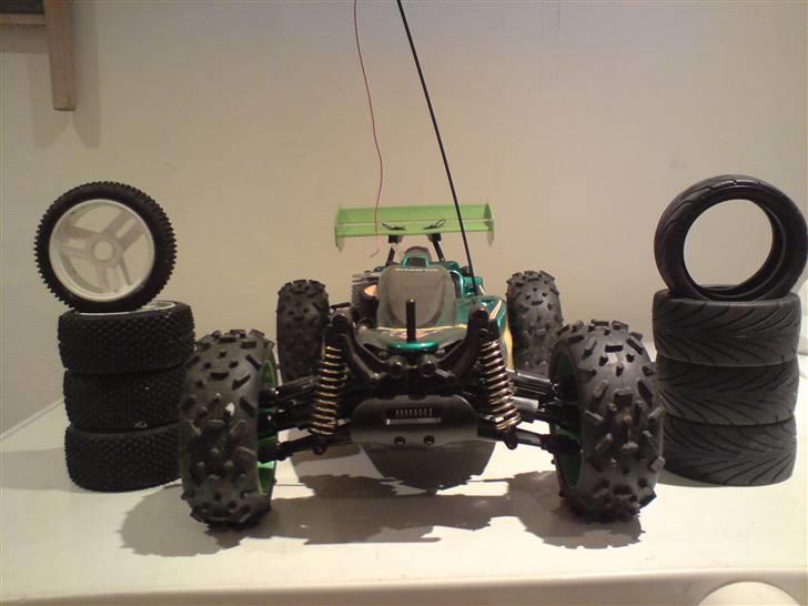 Buggy tamiya nitro force byttet billede 10