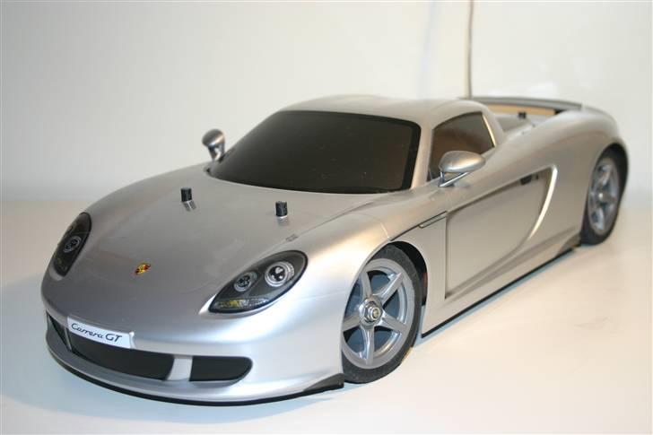 Bil TT-01 - Det originale karrosse der fulgte med til den. Bestemt ikke noget drift over det men et nyt drift karrosse er på vej. billede 3