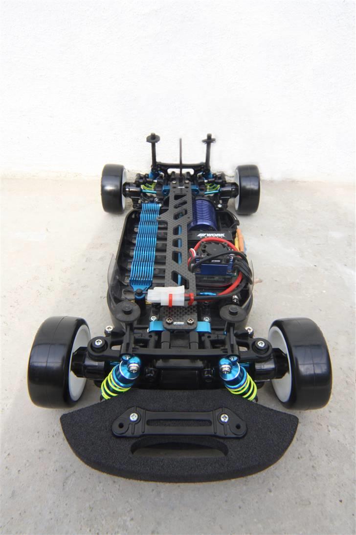 Bil TT-01 - Med den nye bumper fra en TA-05 på billede 10