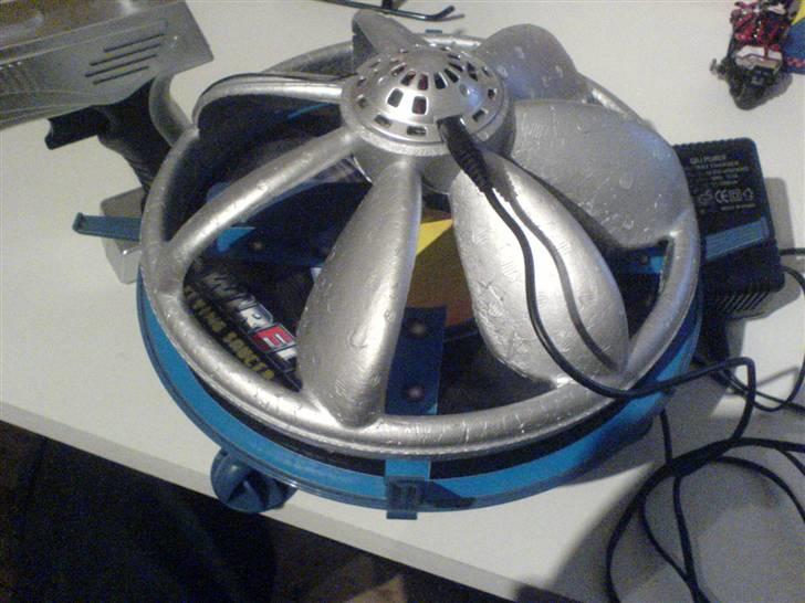 Helikopter UFO billede 2