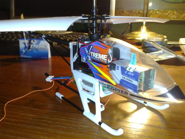Helikopter Esky Lama V3 (Xtreme) billede 1