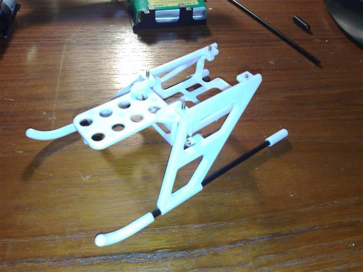 Helikopter Esky Lama V3 (Xtreme) billede 6