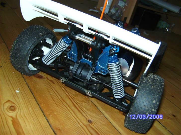 Buggy Lund's Turmoil Pro billede 4