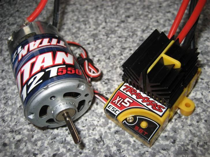 Off-Roader Rustler XL-5 LRP SOLGT - XL-5 original fartregulator og motor.. billede 12