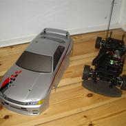 Bil Hpi  E10 Nissan skyline