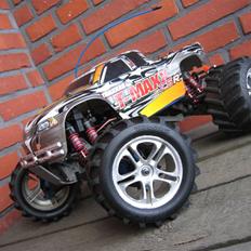 Off-Roader T-maxx 2.5R [SOLGT]